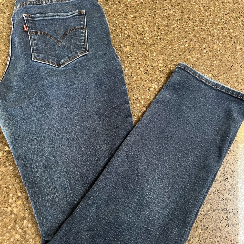 Levi's Mid Rise Skinny Jeans Classic Style Stretch Size 12. Back to School